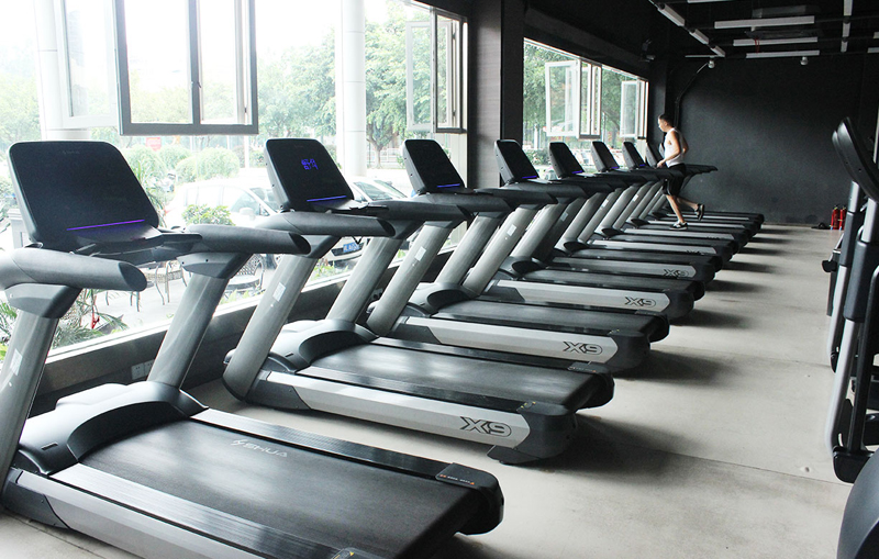 健身房器材